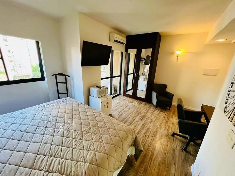 Traveling In Sao Paulo, Luxuoso Hotel Faria Lima, Jeronimo Da Veiga 248 0*,  巴西