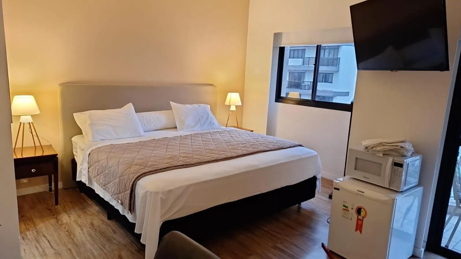 Traveling In Sao Paulo, Luxuoso Hotel Faria Lima, Jeronimo Da Veiga 248 דירה